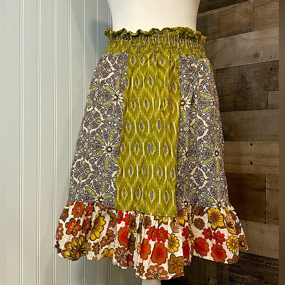 Y2k Patterned Midi Skirt!